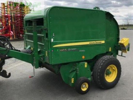 Empacadora gigant - John Deere - gebr. presse john deere f 440e