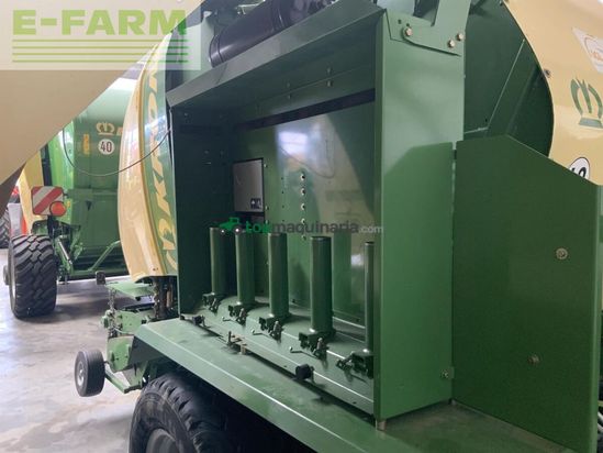 Empacadora gigant - Krone - comprima cv 150 xc