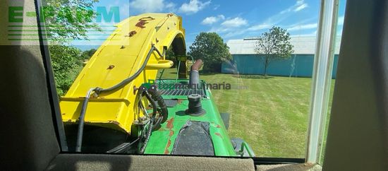Cosechadora de Cereal - John Deere - 7500