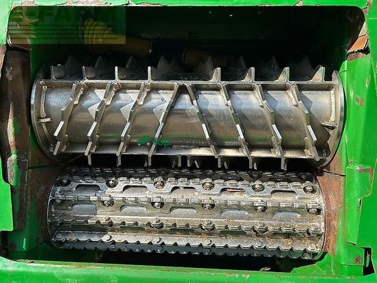 Cosechadora de Cereal - John Deere - 9700i