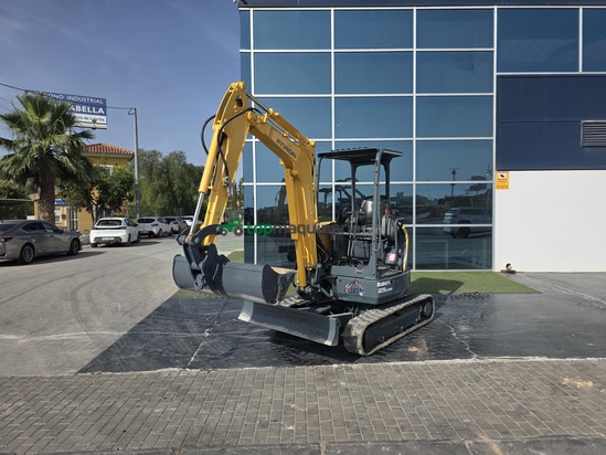 Excavadora - R25Z-9AK 