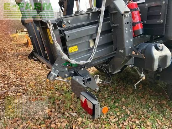 Empacadora gigant - Claas - quadrant 5200 fc tandem