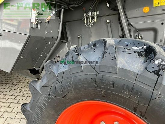 Cosechadora de Cereal - Claas - trion 740 tt mit v 770