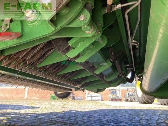 Empacadora gigant - John Deere - festkammer-kombipresse c441r