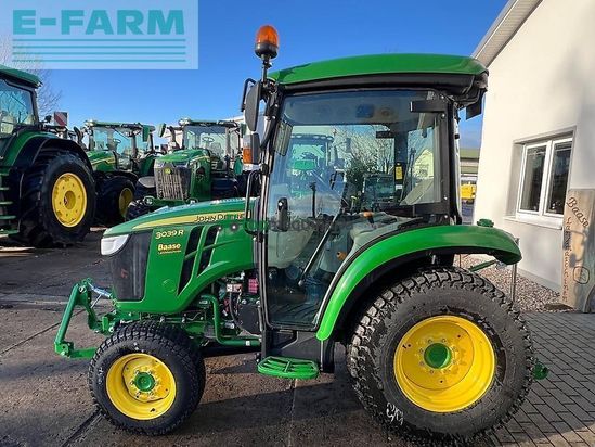 Tractor agrícola - John Deere - 3039r mit frontzapfwelle