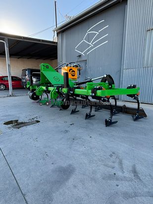 Cultivador Pastorzaco  15 brazos con Intercepas 