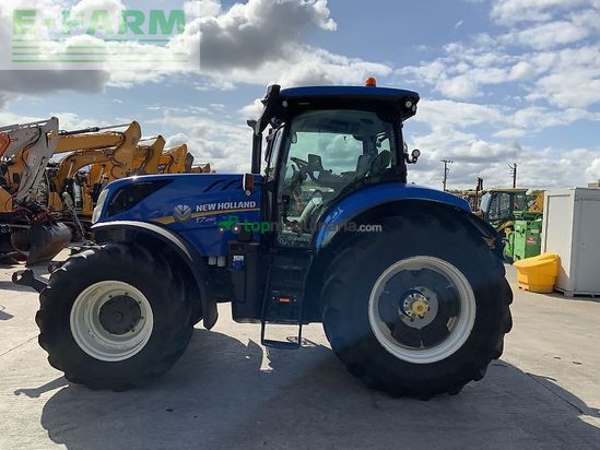 Tractor agrícola - New Holland - t7.260 tractor (st23278)