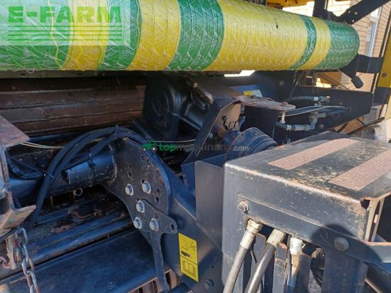 Empacadora gigant - New Holland - USED BR7060