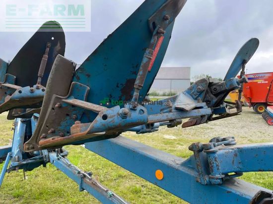 Arado - Rabe - charrue 7 corps rabe / rabewerk