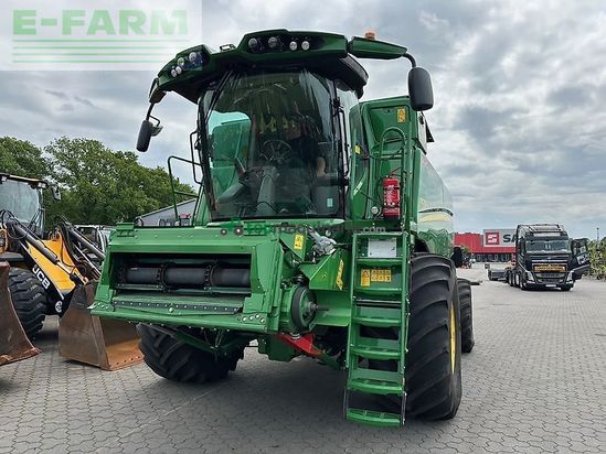 Cosechadora de Cereal - John Deere - t 670 i