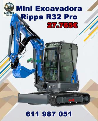 Retroexcavadora - R32 PRO