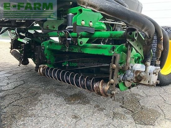 Cosechadora de Cereal - John Deere - 8700 a