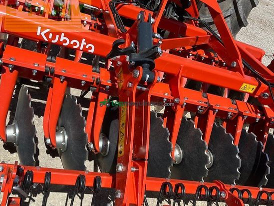 Grada de disco - Kubota - cd1301