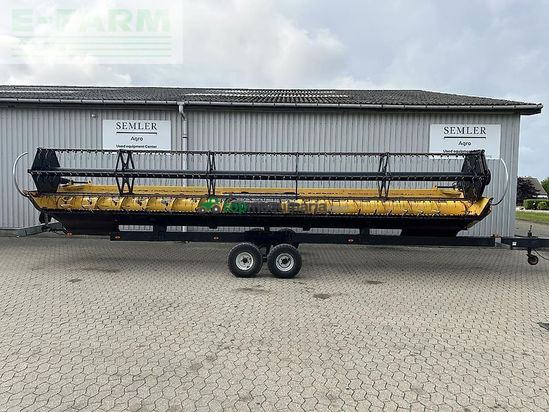 Cosechadora de Cereal - New Holland - cr 980