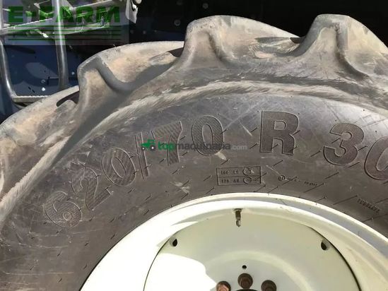 Cosechadora de Cereal - New Holland - cx 8.90 slh