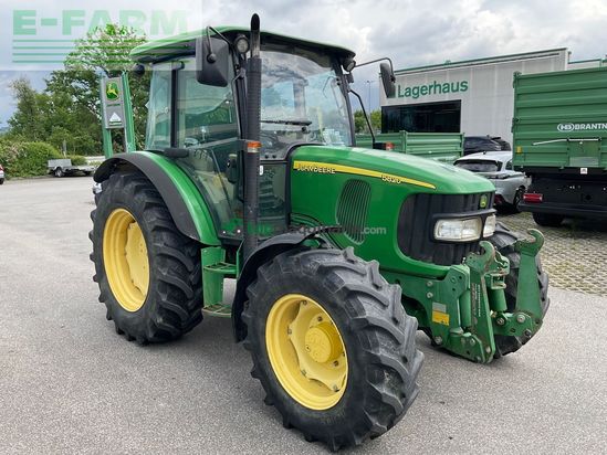 Tractor agrícola - John Deere - 5820