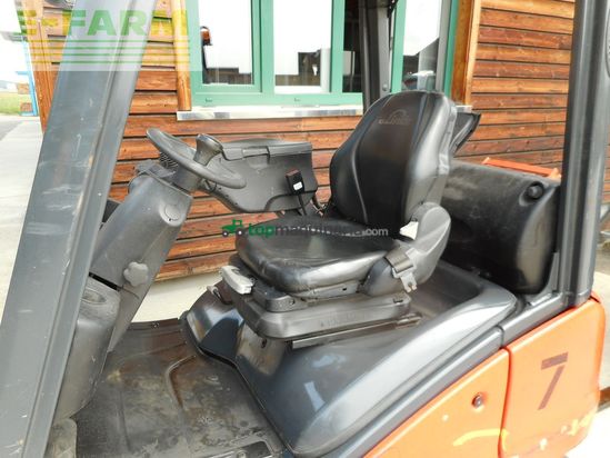 Elevadora - Linde - h16t-01 triplex 4,62m + ss
