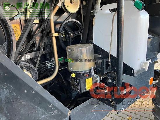 Cosechadora de Cereal - New Holland - cx 5.90 t4b