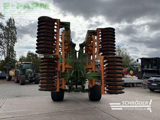 Cultivador - Amazone - centaur 5000