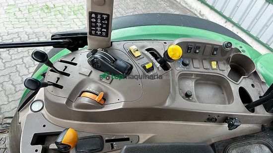 Tractor agrícola - John Deere - 5100 r