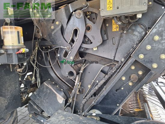 Empacadora gigant - New Holland - bb 9070