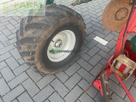 Arado - Kverneland - lb 85-300 6 schaar met packomat