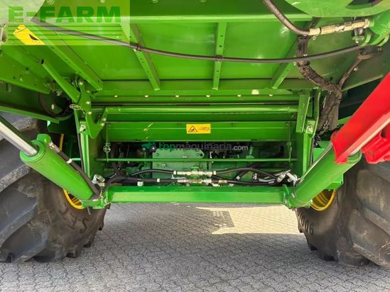 Cosechadora de Cereal - John Deere - s785