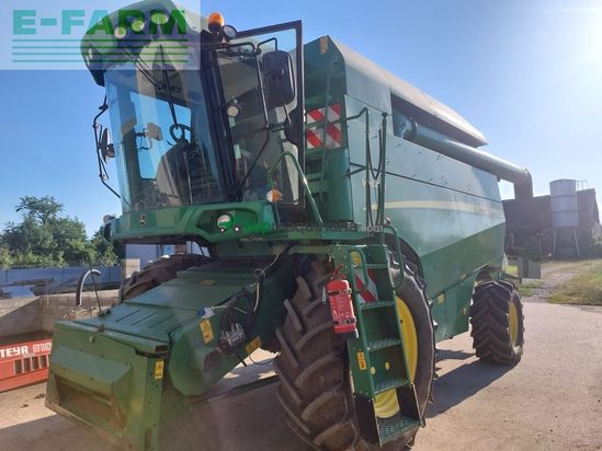 Cosechadora de Cereal - John Deere - W440