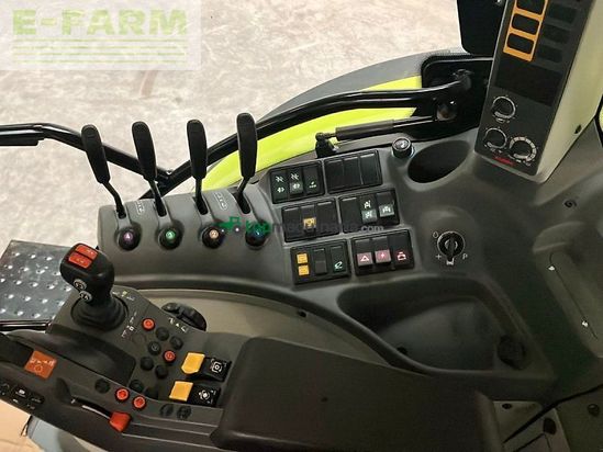 Tractor agrícola - Claas - arion 530 st5