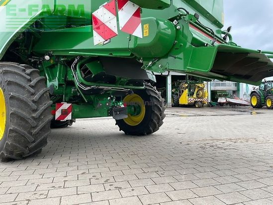 Cosechadora de Cereal - John Deere - t560