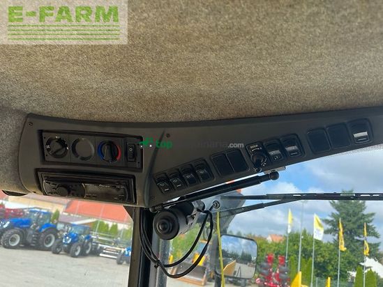 Cosechadora de Cereal - New Holland - fr 9050