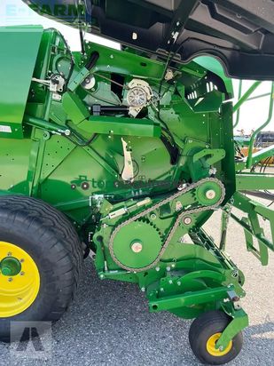 Empacadora gigant - John Deere - f441m