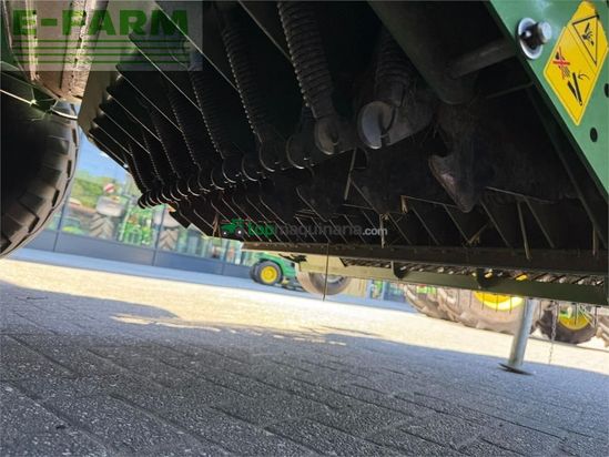 Empacadora gigant - Krone - comprima v 180 xc