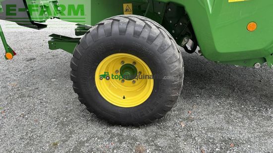 Empacadora gigant - John Deere - v461m - paket für rundballenpr