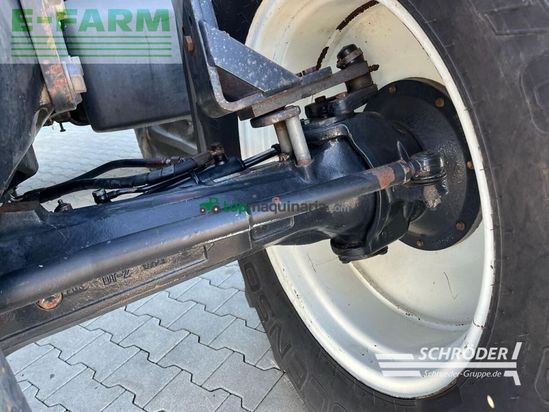 Tractor agrícola - New Holland - tm 135