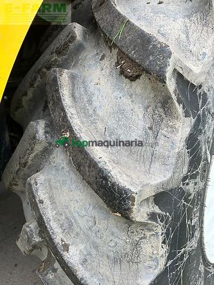 Cosechadora de Cereal - New Holland - tc5070