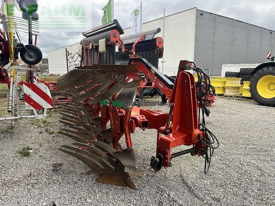 Arado - Kuhn - vari master 123
