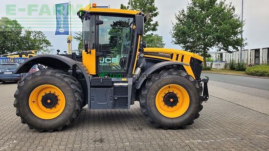 Tractor agrícola - JCB - fastrac 4220 icon