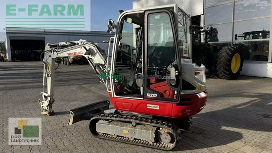 Excavadora - Takeuchi - tb 230