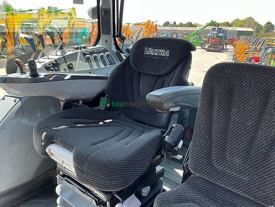 Tractor agrícola - Valtra - t174 active unlimited tractor (st25060)