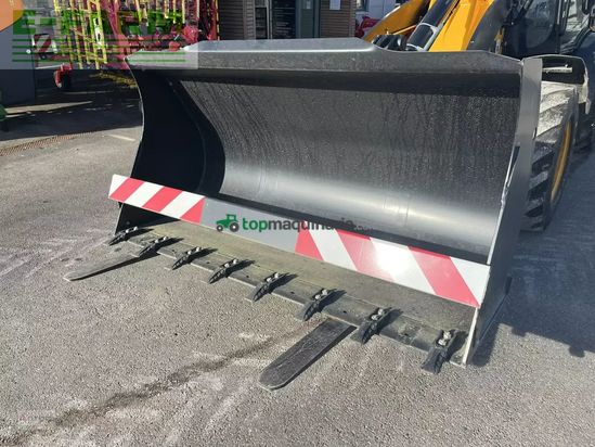 Minicargadora - JCB - 409