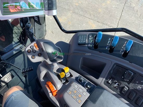 Tractor agrícola - Kubota - m6-142 tractor (st26790)