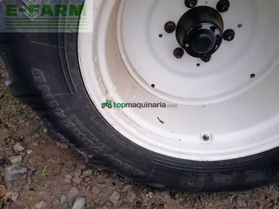 Cosechadora de Cereal - New Holland - cx6080