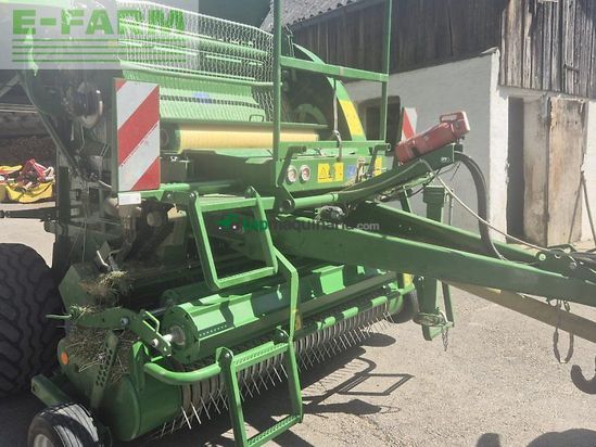 Empacadora gigant - McHale - f 5400 c