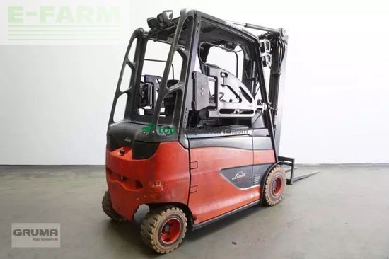 Elevadora - Linde - e 25/600 hl 387-00