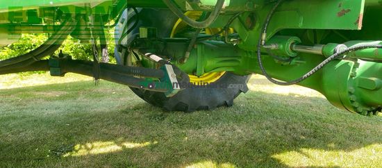 Cosechadora de Cereal - John Deere - 7500