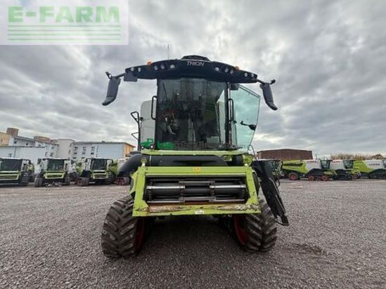 Cosechadora de Cereal - Claas - trion 660 terra trac