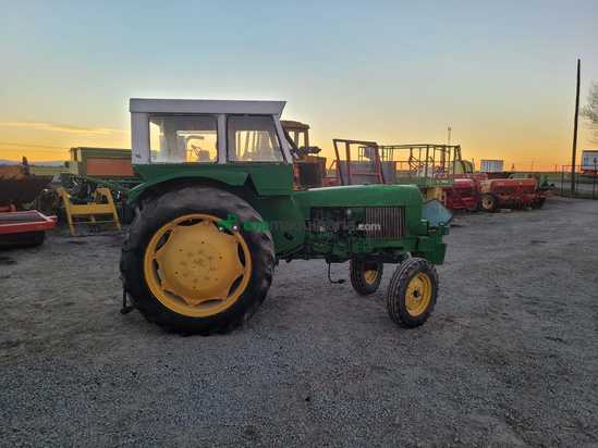 Tractor agrícola - John Deere - 1035