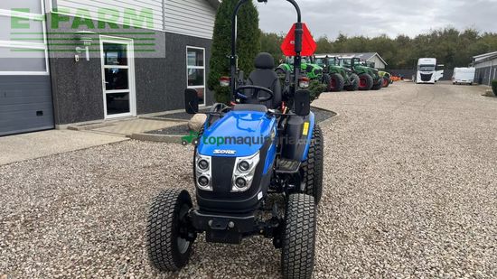 Tractor agrícola - Solis - 26 hst hydrostat turf hjul.