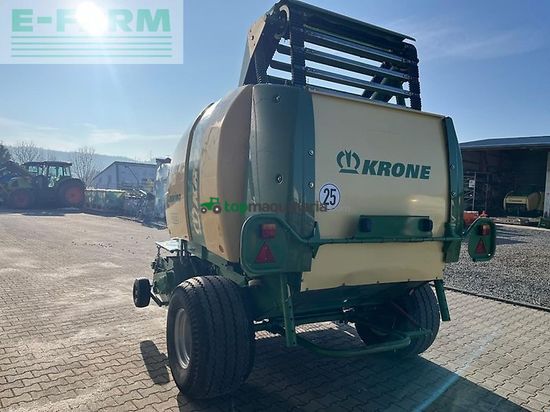 Empacadora gigant - Krone - comprima f 155 xc